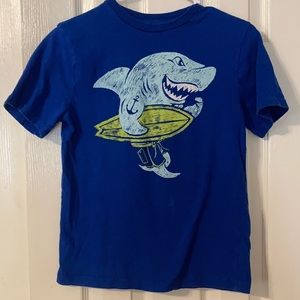 Gap Kids shark t shirt